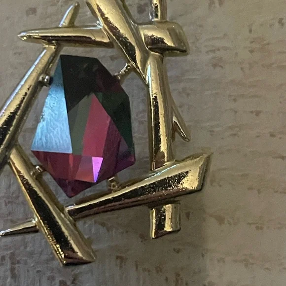 Vintage Sarah Coventry Pendant on 14k Gold Plated Necklace - Picture 2 of 3